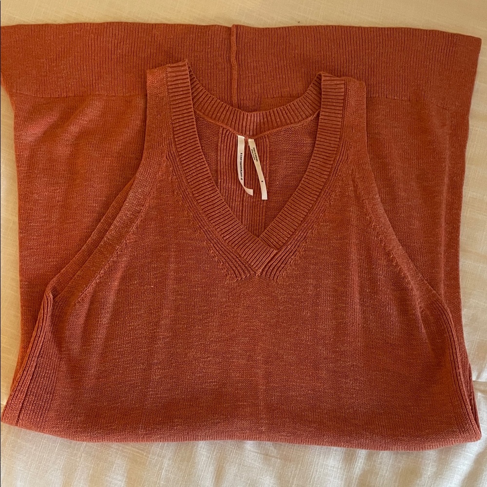 Women's Rust Summer Sweater